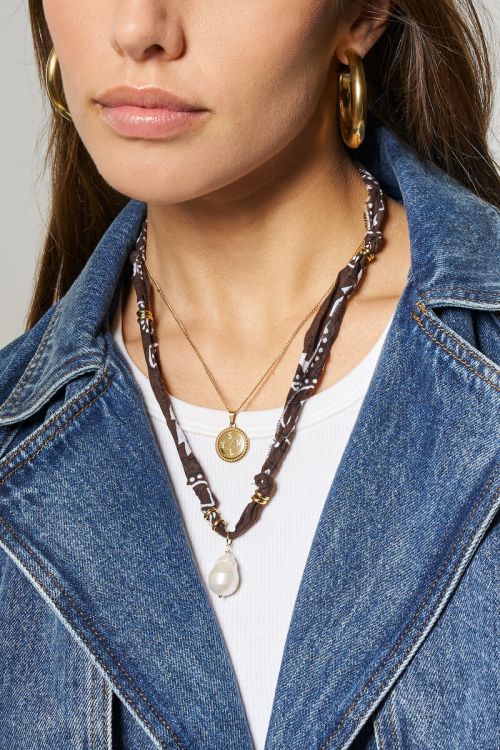 Brown bandana necklace with freshwater pearl | My Jewellery
