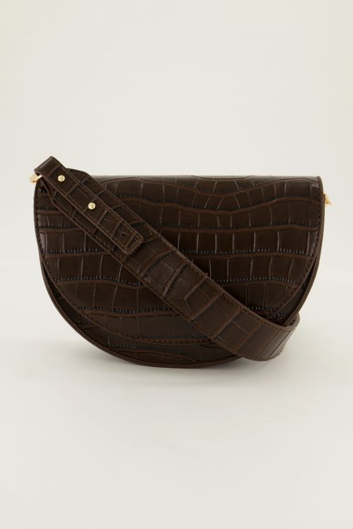 Bruine half moon crossbody tas met croco print