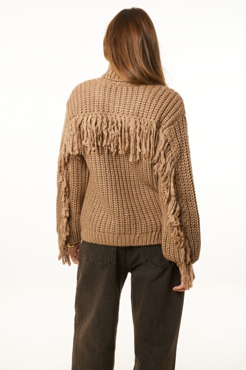 Brown knitted oversized sweater with fringes | My Jewellery