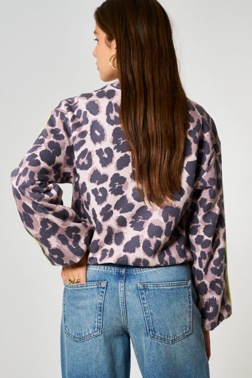 Brown leopard print balloon sweater | My Jewellery