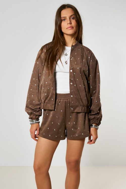 Brown shorts in suede look with studs | My Jewellery