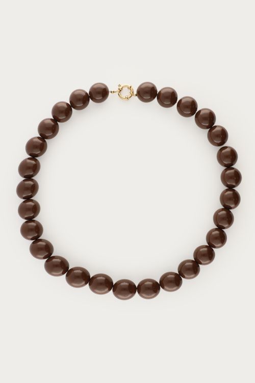 Collier de perles marron rondes