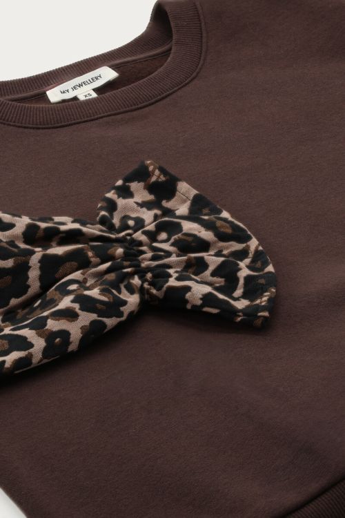 Brown sweater with panther print sleeves | My Jewellery