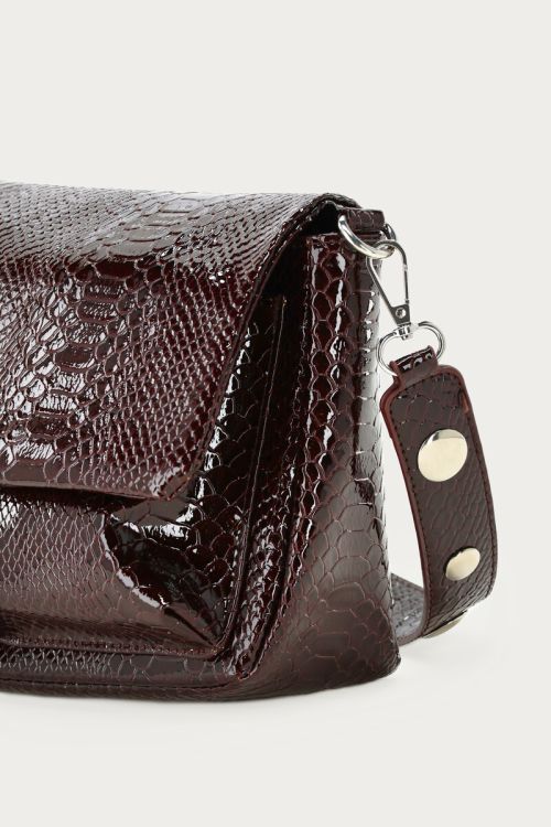 Burgundy crossbody bag with croco print | My Jewellery