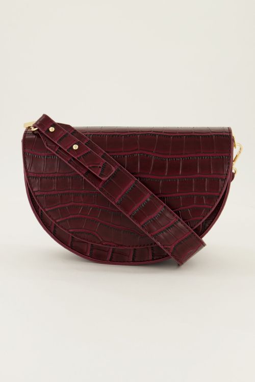 Burgunderfarbene Halbmond-Crossbody-Tasche mit Krokoprägung