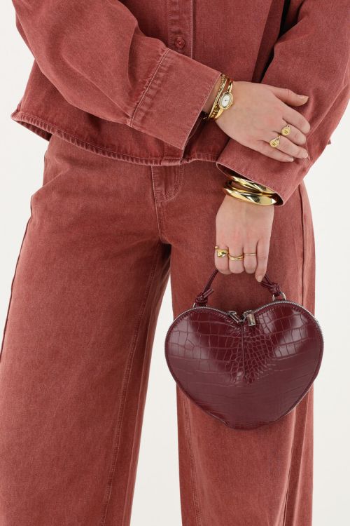 Burgundy hartjes crossbody tas in croco