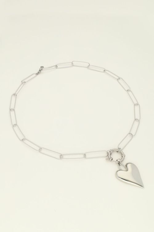 Chain necklace with large heart pendant | My Jewellery
