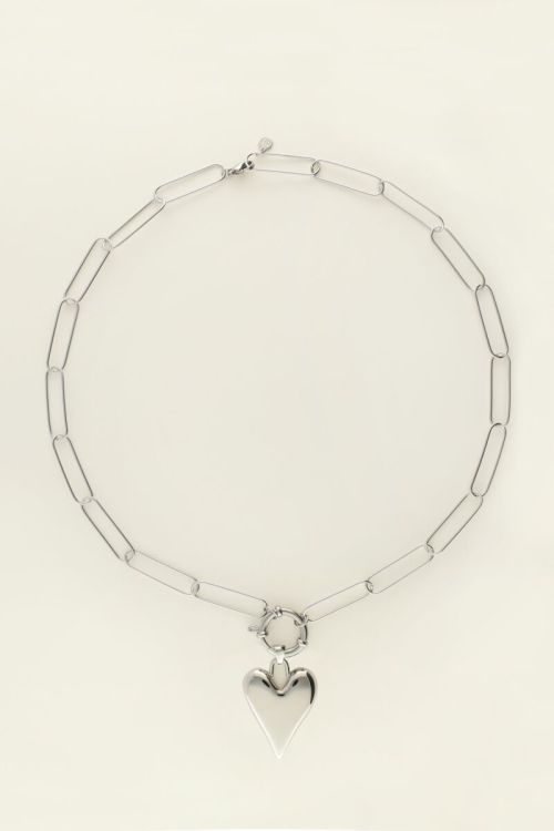 Chain necklace with large heart pendant | My Jewellery