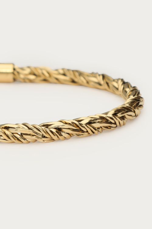 Chunky bracelet with a twist | My Jewellery