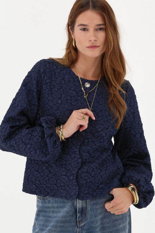 Dark blue jacquard top with button closure | My Jewellery