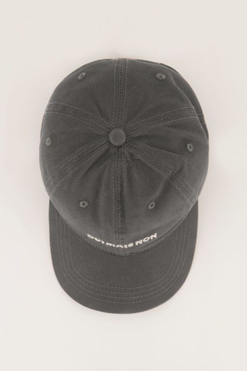 Dark grey cap "Oui mais non" | My Jewellery