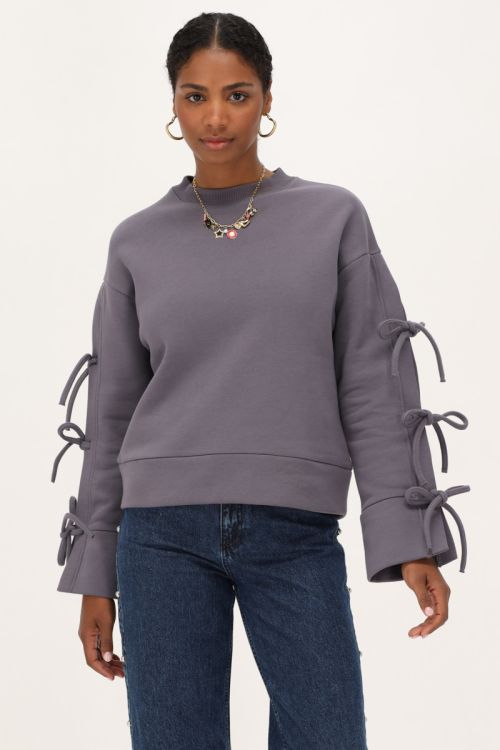 Dark grey sweater with bows | My Jewellery