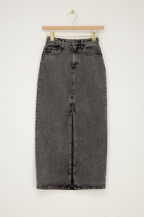 Gray denim midi skirt | My Jewellery