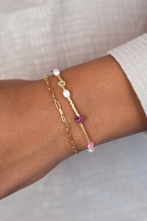 Elastic bracelet with pink flowers & freshwater pearls | My Jewellery