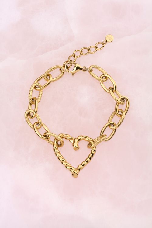 Iconic bracelet with twist and heart | My Jewellery