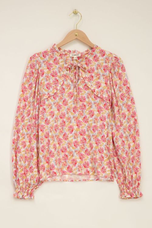 Top shop met trompetmouwen