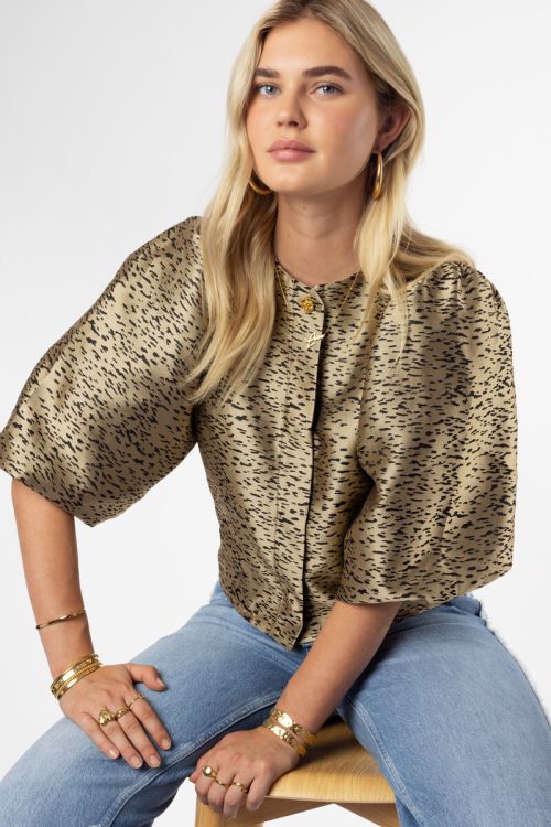 Gold-coloured top with puff sleeves animal print | My Jewellery