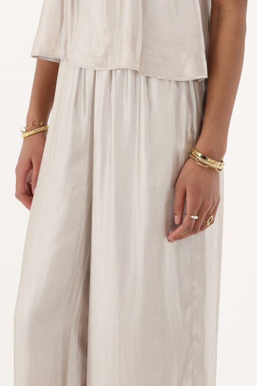 Gold coloured wide leg trousers with satin look