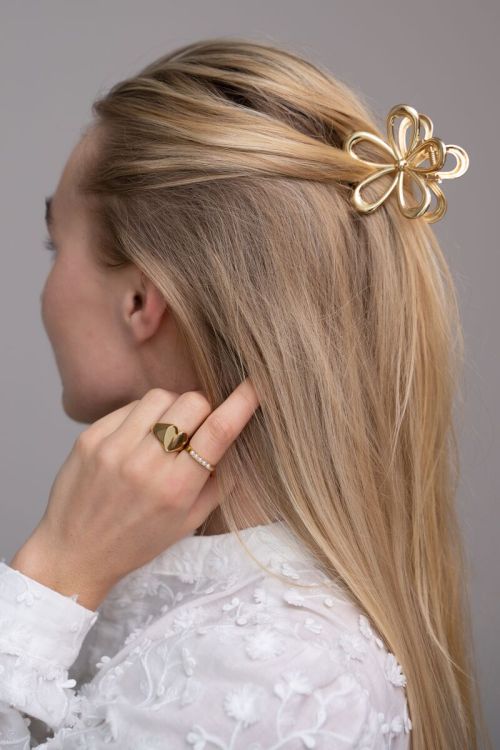 Gold coloured flower hairclip