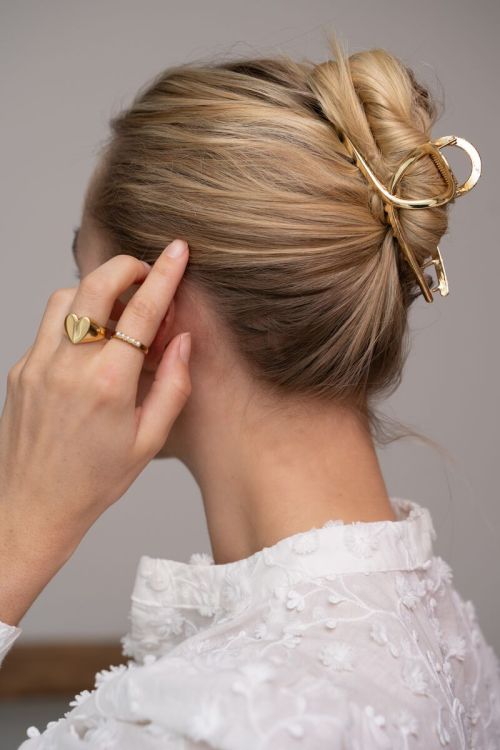 Gold coloured hairclip large