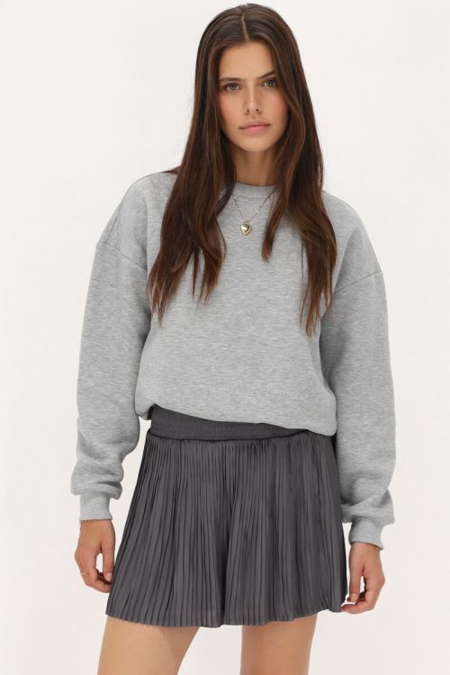 Grey pleated skirt with elasticated waistband | My Jewellery