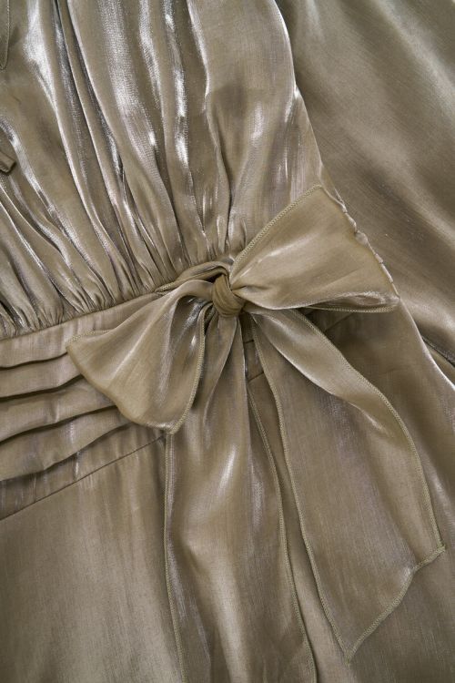 Green layered dress in satin look | My Jewellery