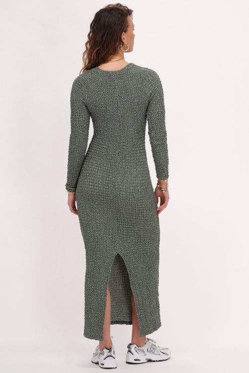 Green maxi dress with structure & slit