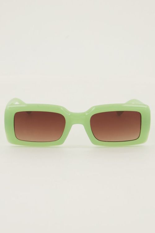 Grüne rechteckige Sonnenbrille