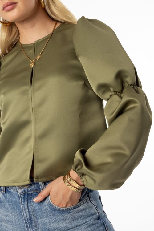 Green top with puff sleeves in satin look | My Jewellery