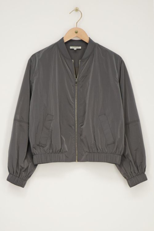 Graue Bomberjacke