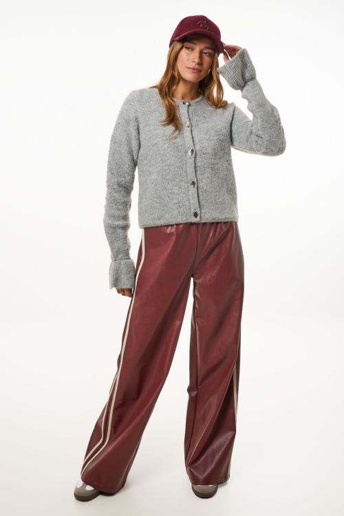 Grey cardigan with flared sleeves and buttons | My Jewellery