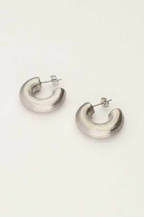 Hoop earrings with matte texture | My Jewellery