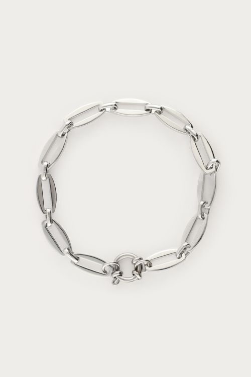Iconic chain bracelet with large clasp | My Jewellery