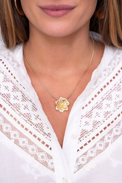 Island statement necklace with flower | My Jewellery