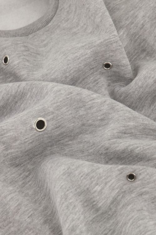 Light grey sweater with eyelets | My Jewellery