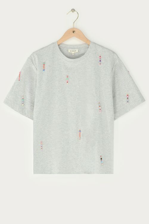 Light grey T-shirt with coloured beaded fringes | My Jewellery