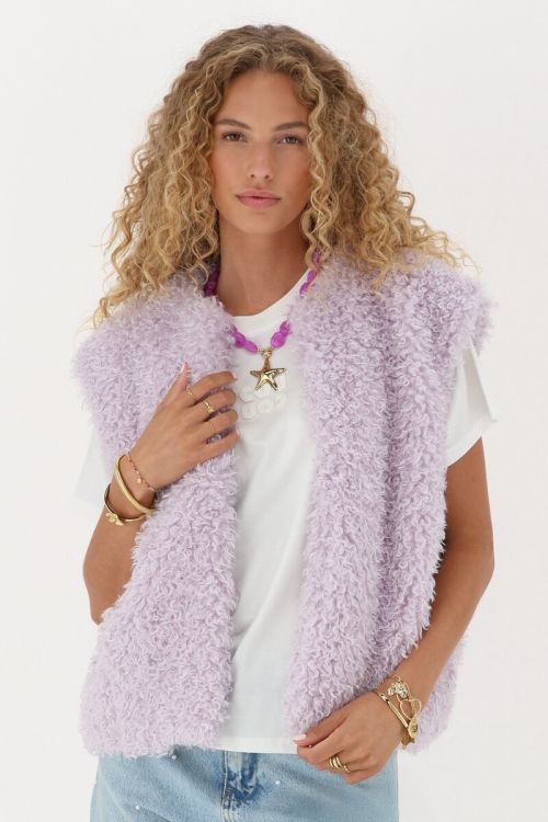 Lilac gilet in teddy look | My Jewellery