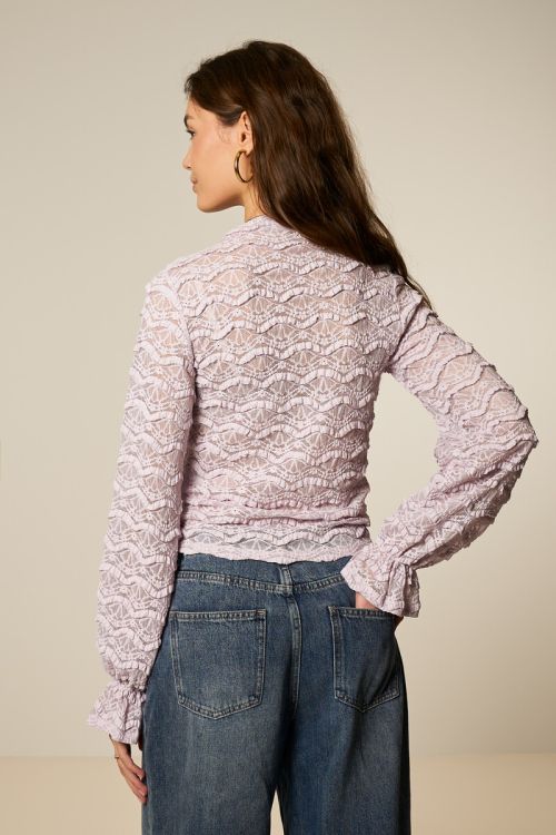 Lilac lace top with trumpet sleeves | My jewellery