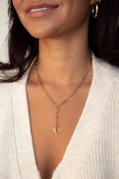 Long chain necklace with moon  | My Jewellery