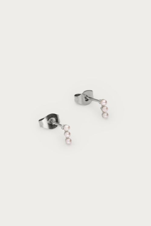 Midnight studs with three faux pearls | My Jewellery