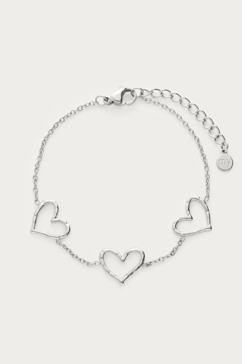 Minimalist bracelet with open hearts | My Jewellery
