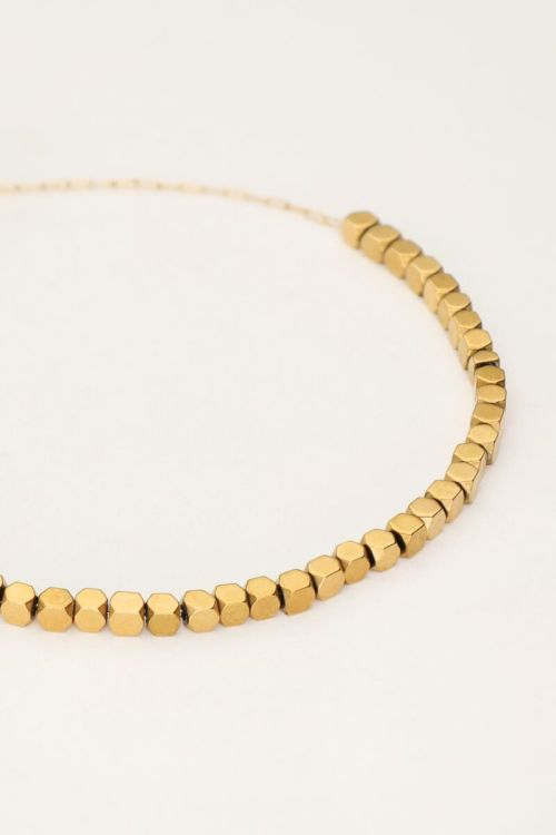 Minimalist bracelet with square beads | My Jewellery