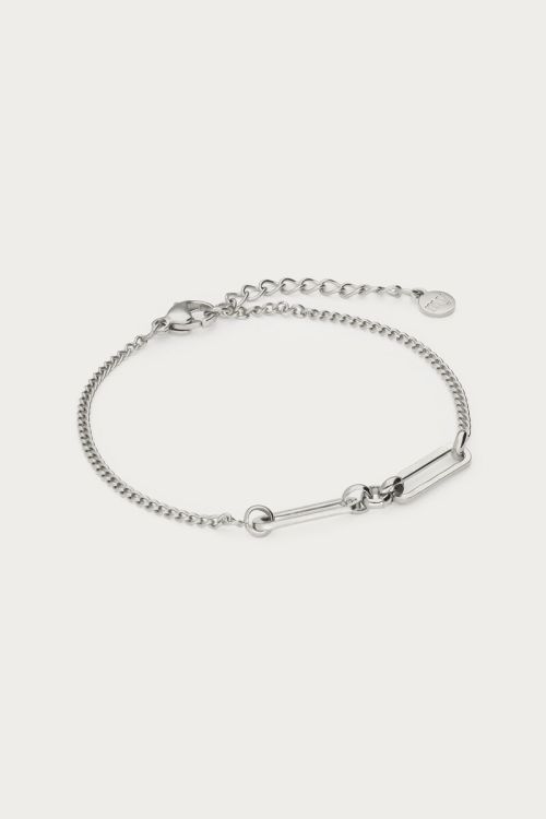 Minimalist bracelet with two oval links | My Jewellery