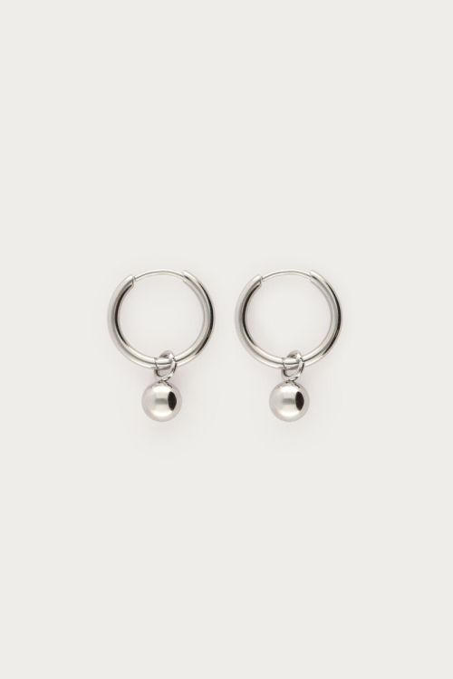 Minimalist hoop earrings with dot | My Jewellery