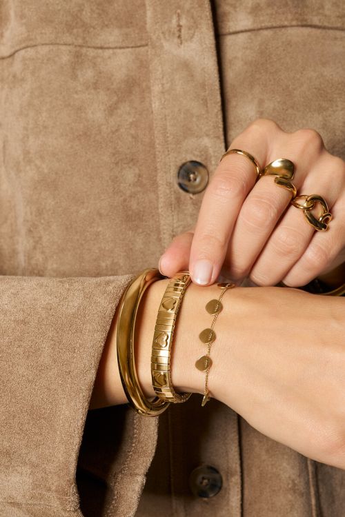 Bracelet élastique avec cœurs