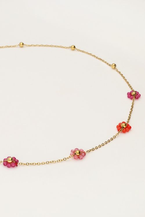 Minimalist necklace with pink flowers | My Jewellery