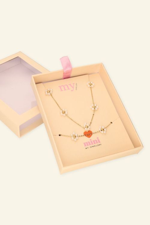 Children’s gift box with floral necklace & bracelet | My Jewellery