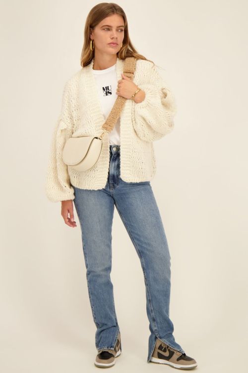 Beige chunky-knitted cardigan | My Jewellery
