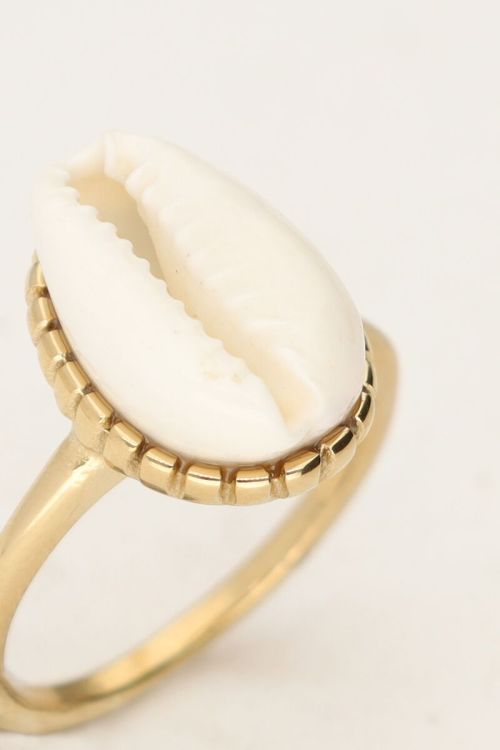 Statement ring with seashell | My Jewellery