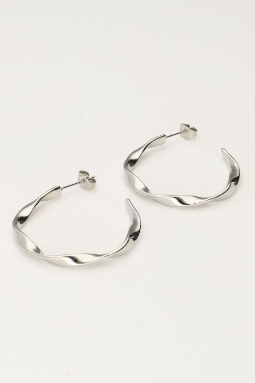 Twisted hoop earrings | My Jewellery